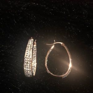 Swarovski crystal all rose gold hoop earrings NWT